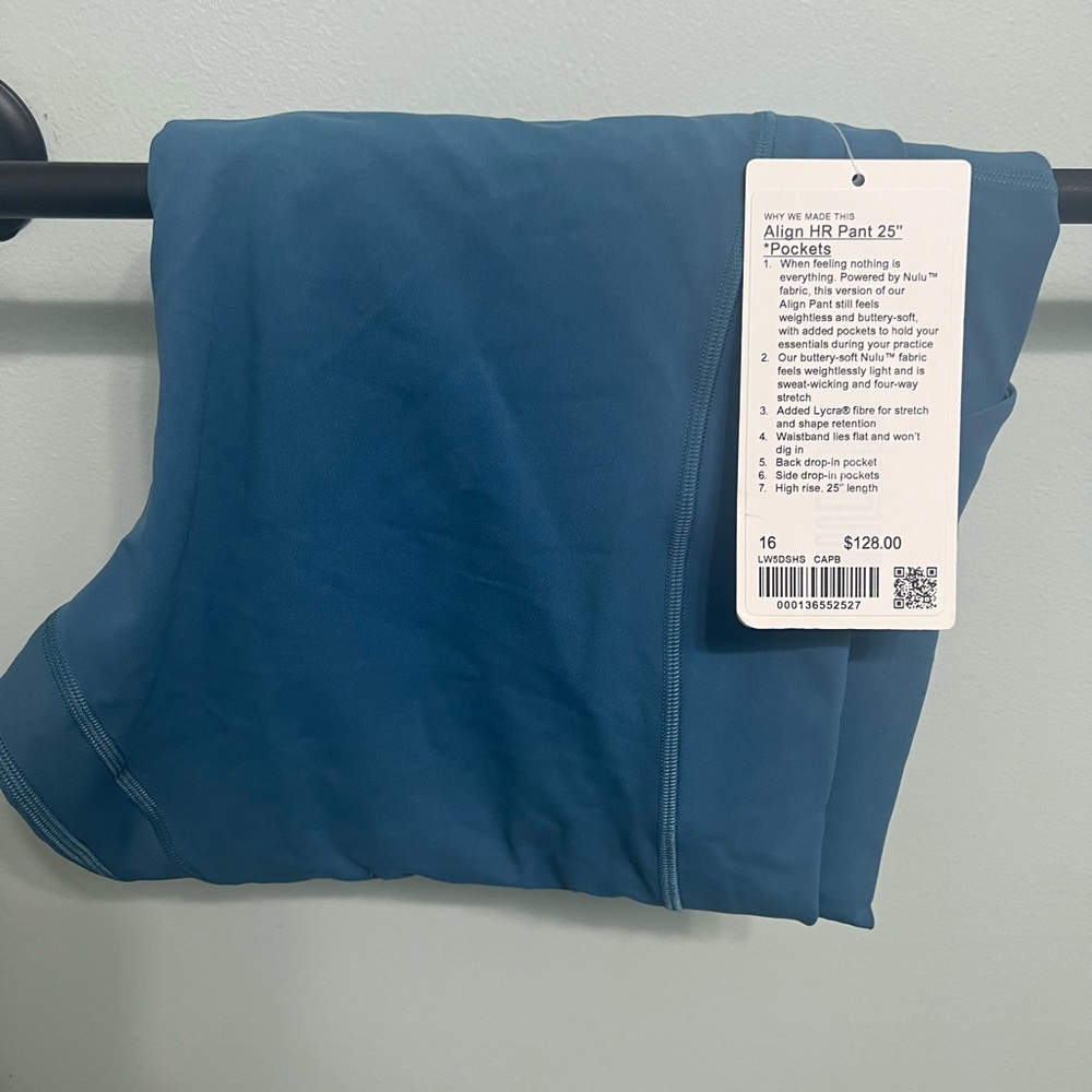 Brand new never worn with tags align HR Pant 25” with pockets size 16